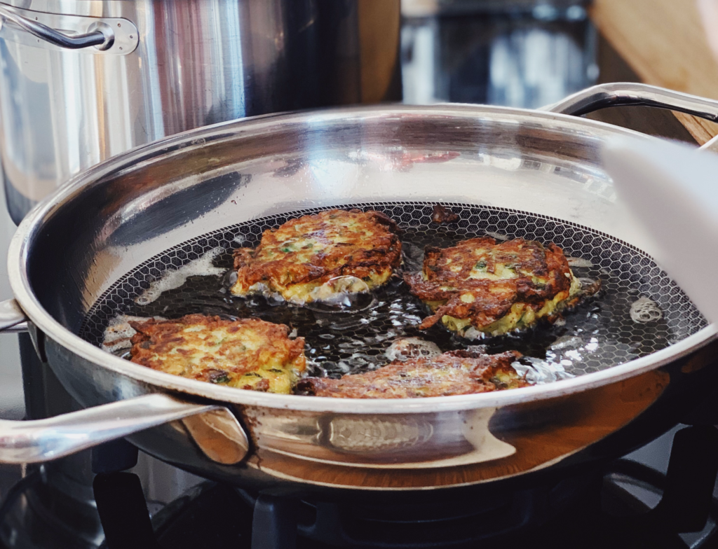 ZUCCHINI KEFTEDES