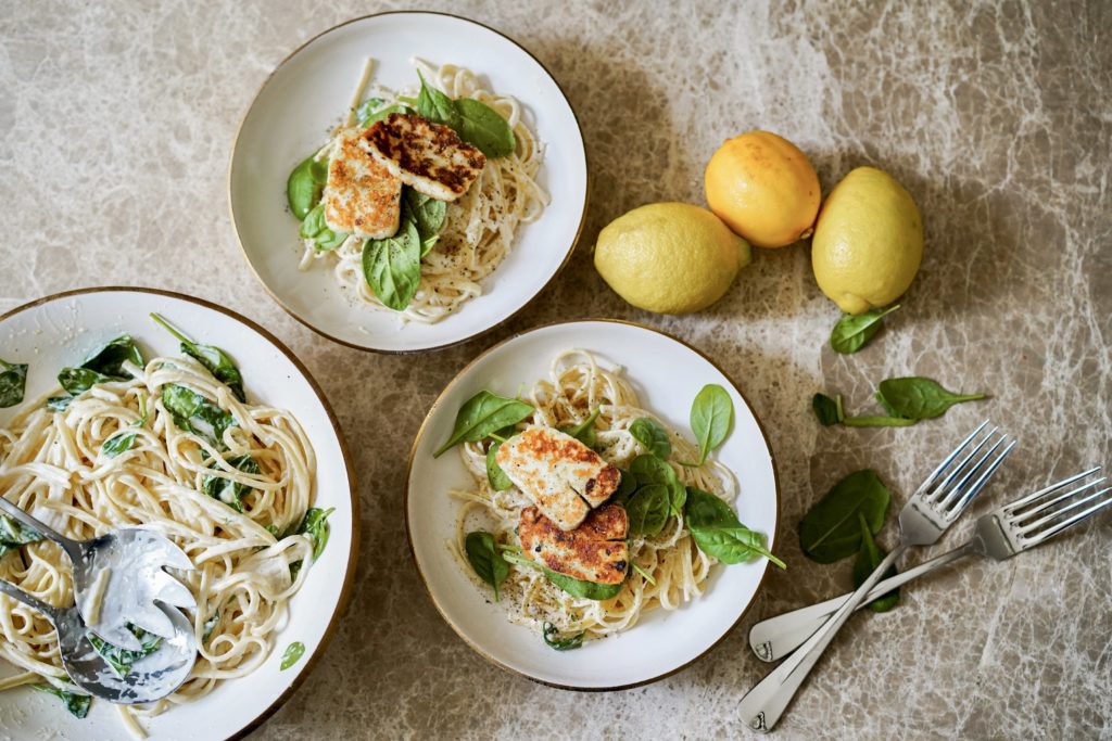 Halloumi-pinaattipasta